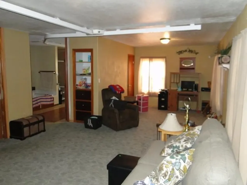 408 E Jones Street Maize KS 67101