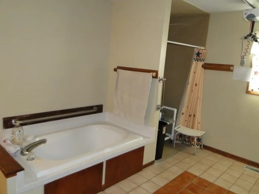 408 E Jones Street Maize KS 67101