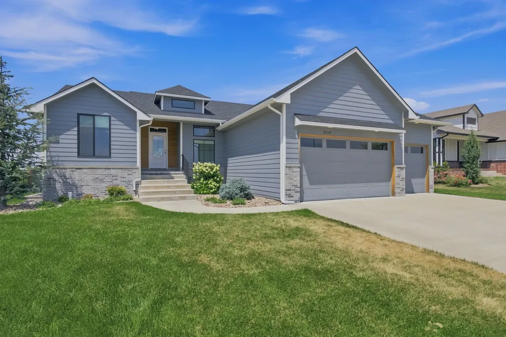 8534 E 33rd Street S Wichita KS 67210