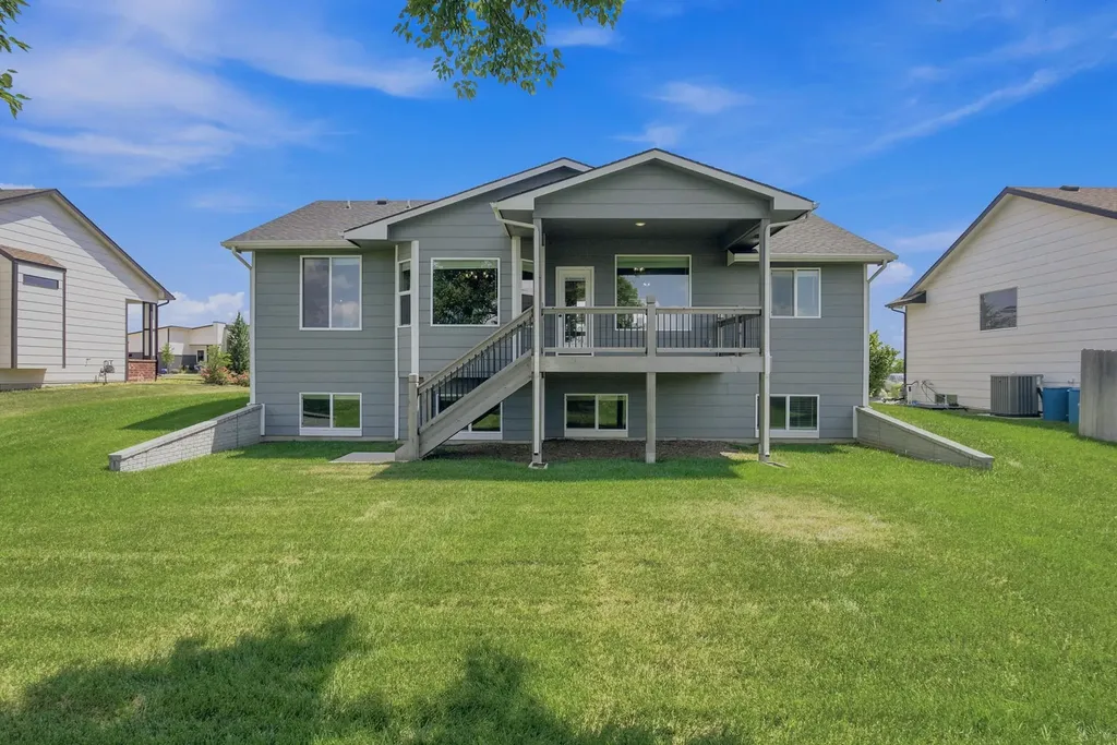 8534 E 33rd Street S Wichita KS 67210