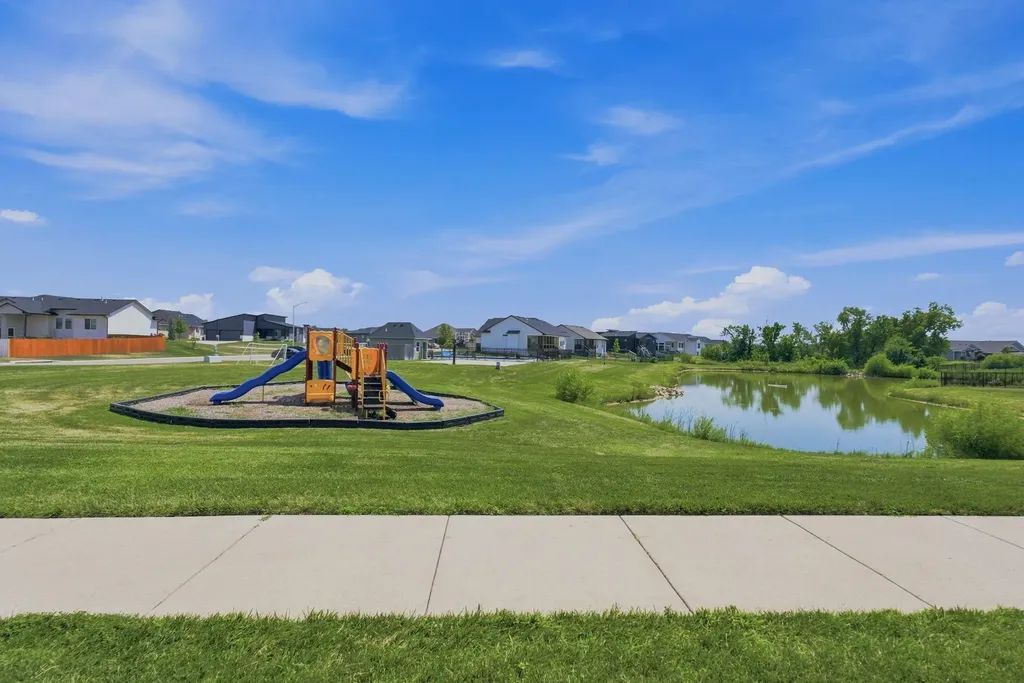 8534 E 33rd Street S Wichita KS 67210