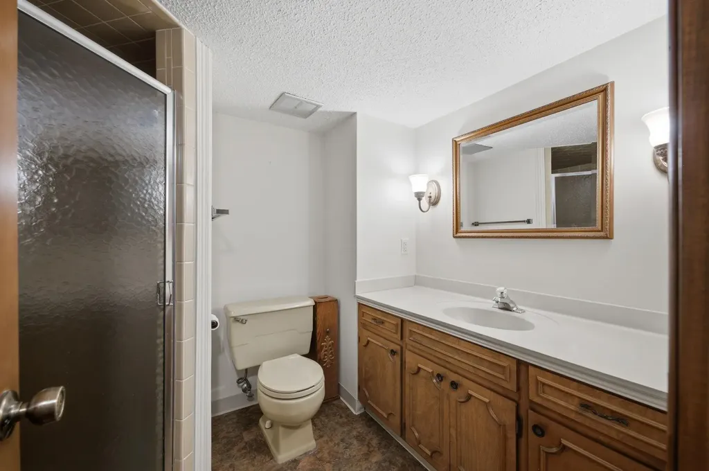 1135 N Patrick Henry Street Derby KS 67037