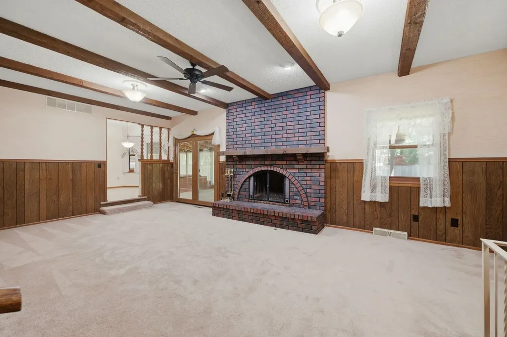 1135 N Patrick Henry Street Derby KS 67037