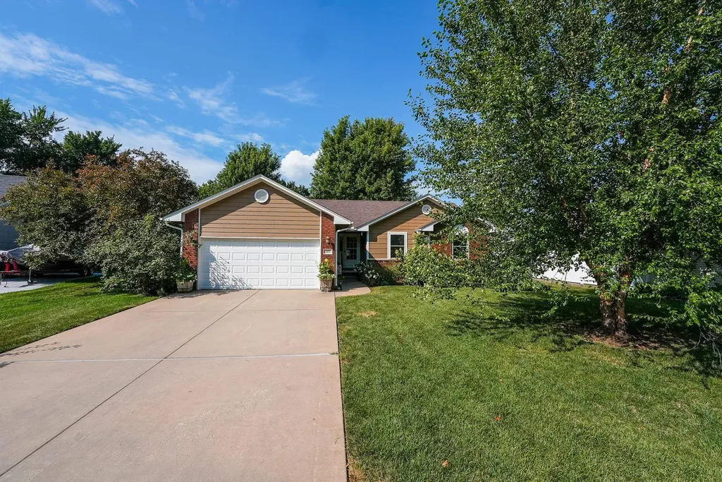 215 E Post Road El Dorado KS 67042