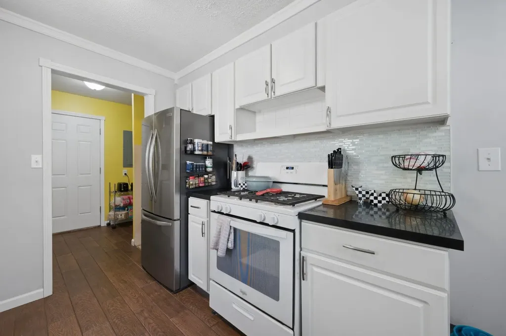 908 N Kokomo Avenue Derby KS 67037