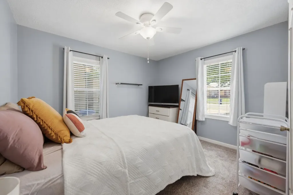 908 N Kokomo Avenue Derby KS 67037