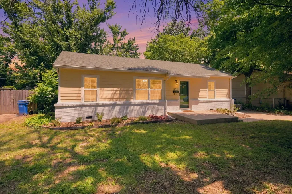 908 N Kokomo Avenue Derby KS 67037