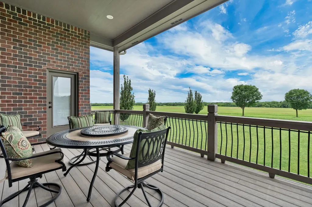 6122 E 85th Street N Valley Center KS 67147