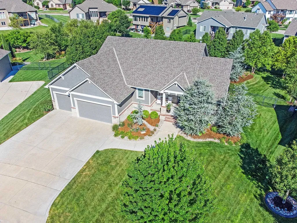105 N Kennedy Court Wichita KS 67235