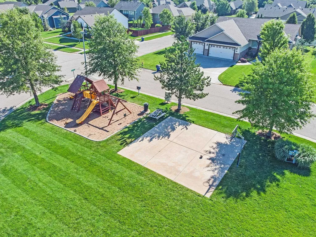 105 N Kennedy Court Wichita KS 67235