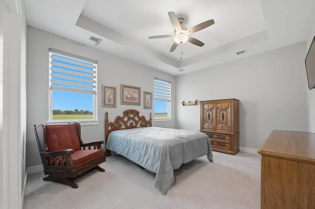 306 W Boxthorn Drive Andover KS 67002