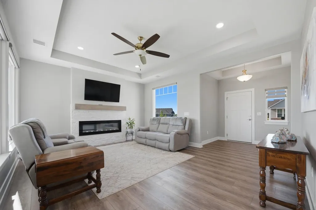 306 W Boxthorn Drive Andover KS 67002