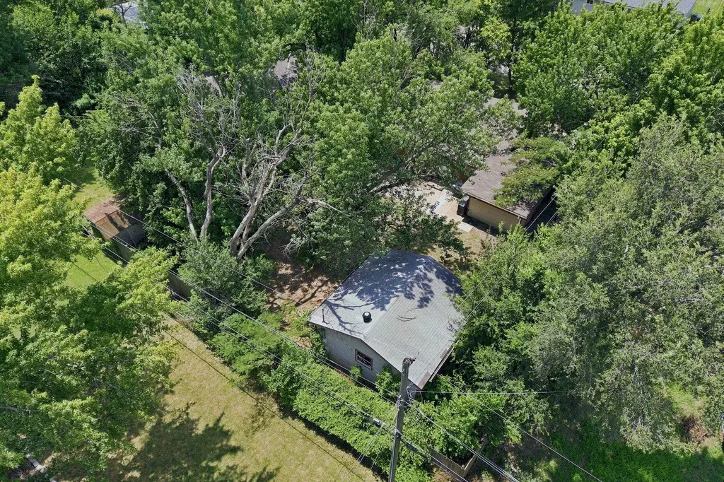 1430 N Prairie Lane Derby KS 67037