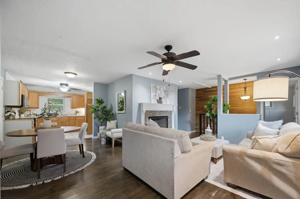 1430 N Prairie Lane Derby KS 67037