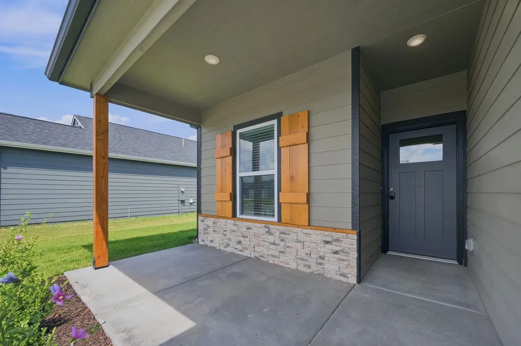 9510 E Creed Wichita KS 67210