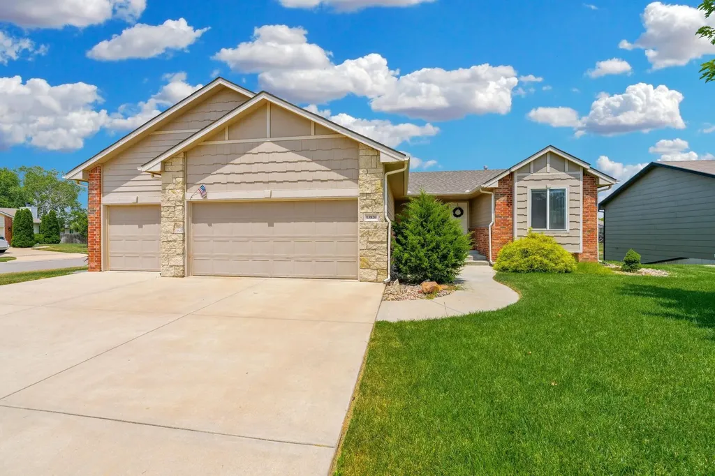 13826 W Ridgepoint Street Wichita KS 67235