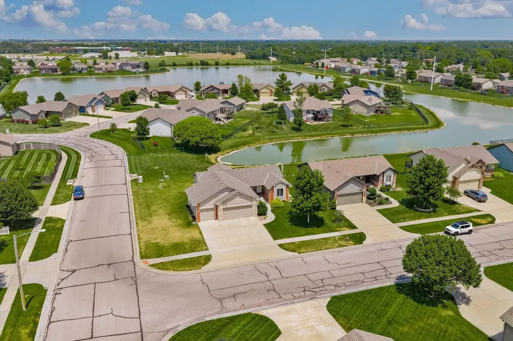 13826 W Ridgepoint Street Wichita KS 67235