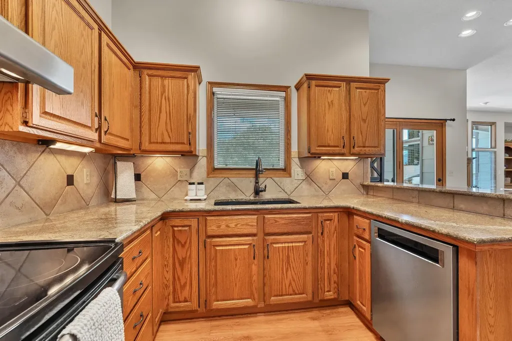 10602 W Meribeau Court Wichita KS 67212