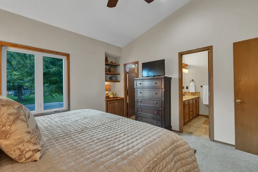 10602 W Meribeau Court Wichita KS 67212