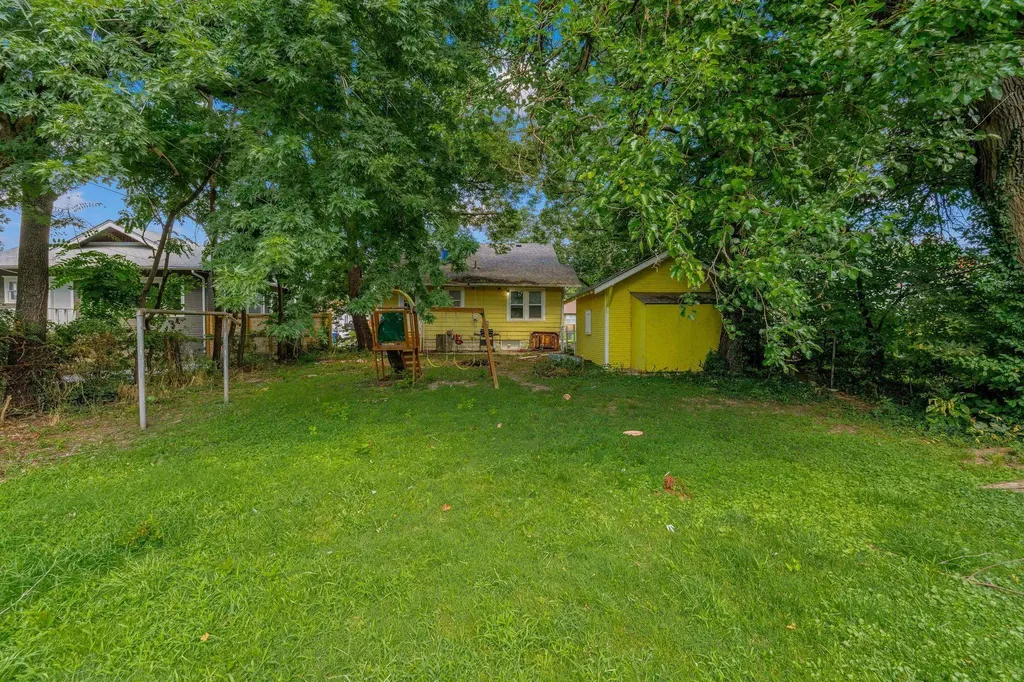 639 N Estelle Avenue Wichita KS 67214