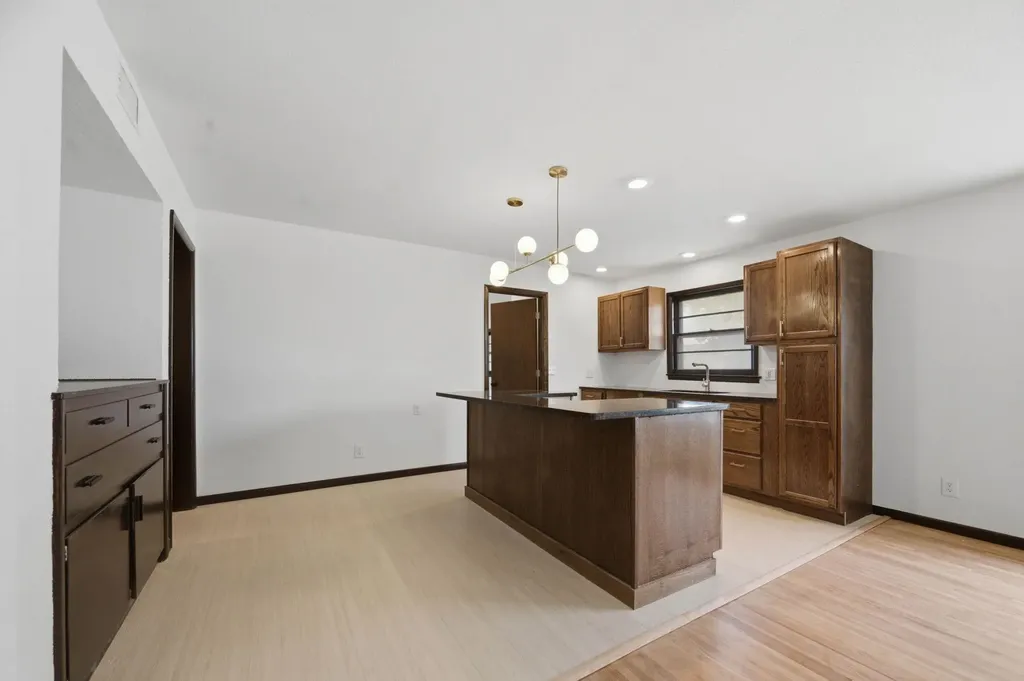 1502 Kenmar Street Wichita KS 67208