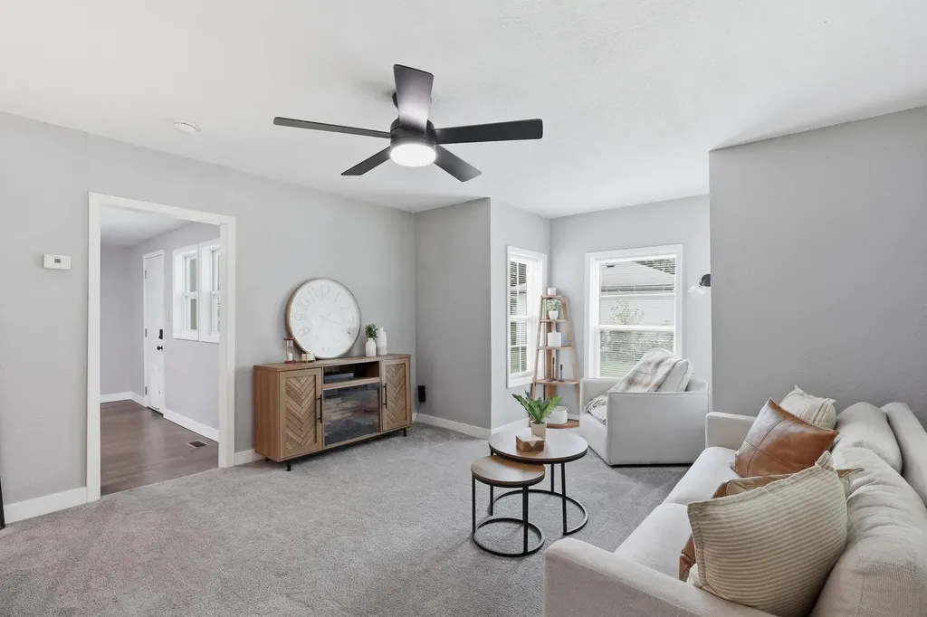 228 N Willow Street Douglass KS 67039