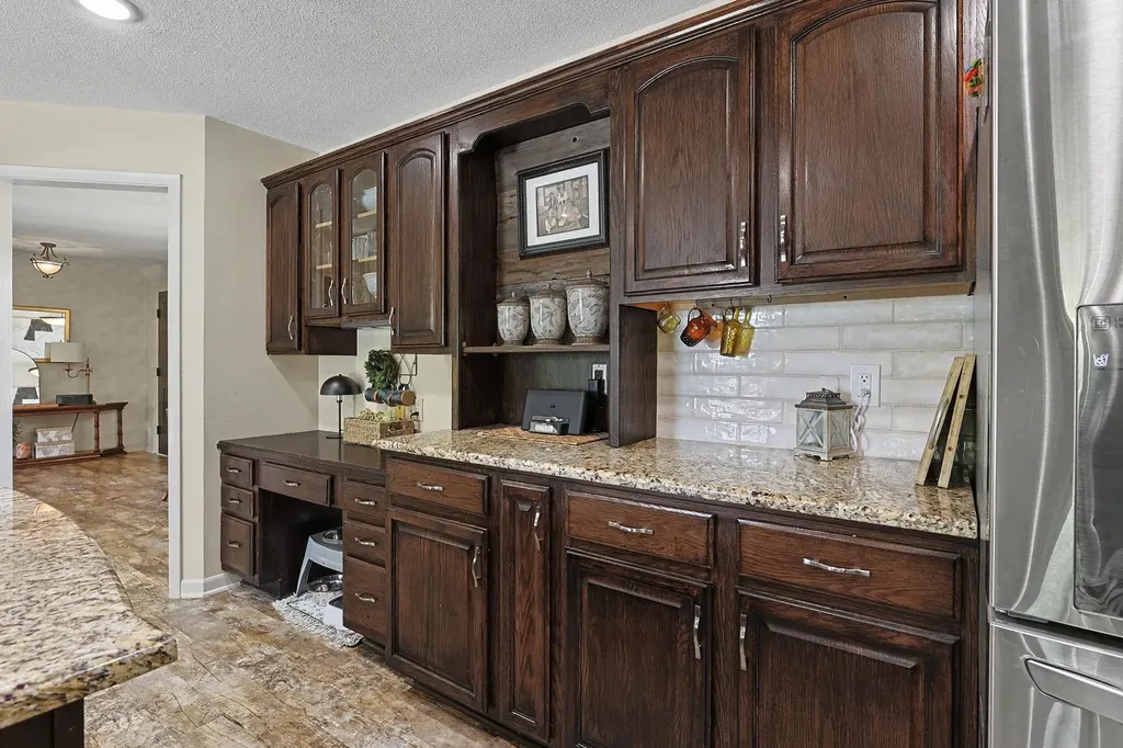525 Stone Creek Drive Newton KS 67114