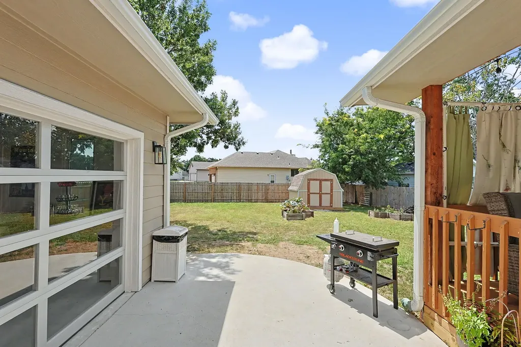 525 Stone Creek Drive Newton KS 67114