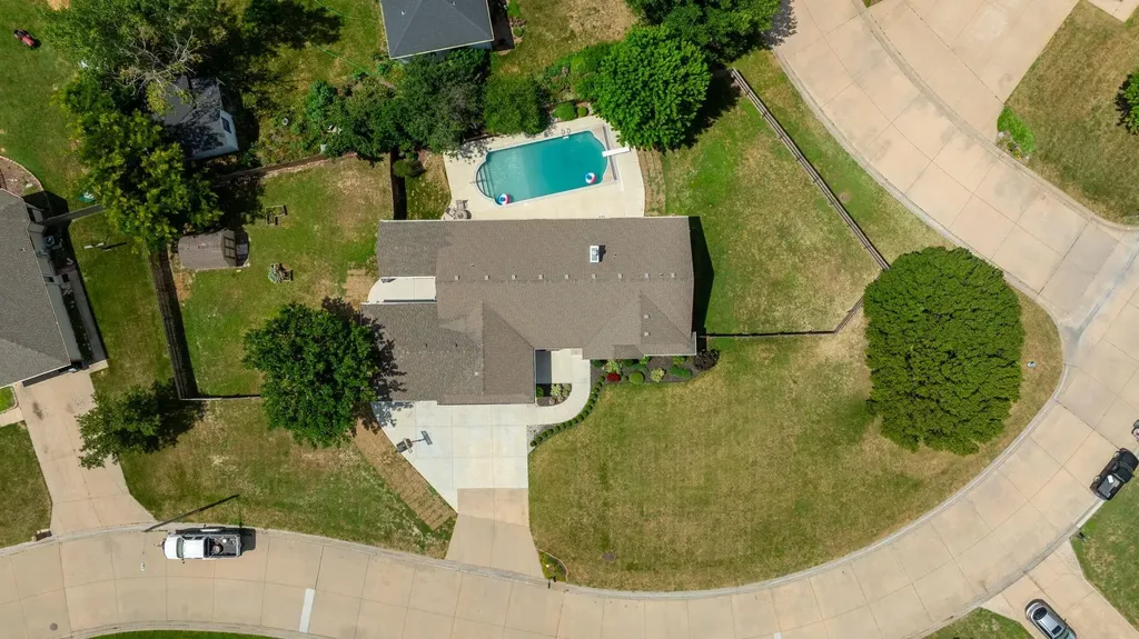 525 Stone Creek Drive Newton KS 67114