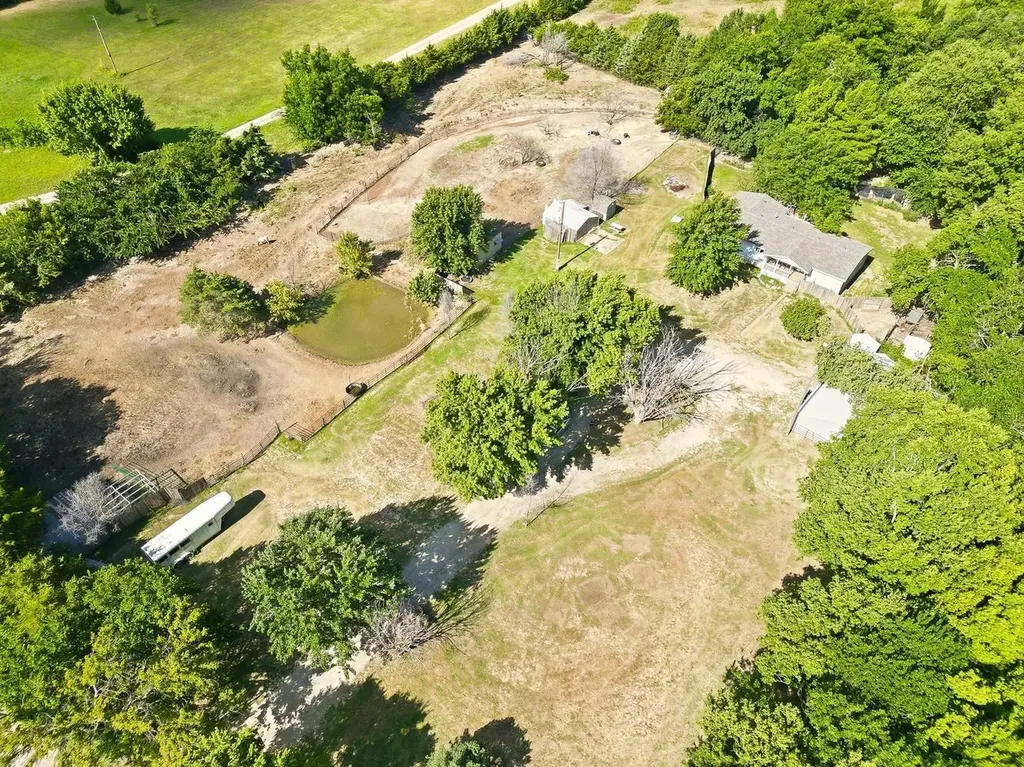 16775 SW Cherokee Douglass KS 67039