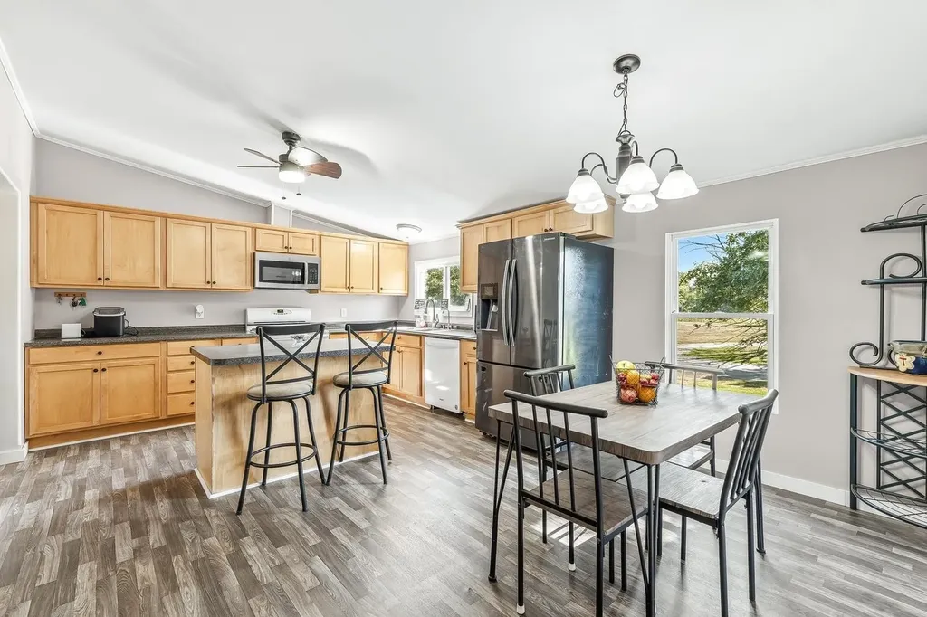16775 SW Cherokee Douglass KS 67039