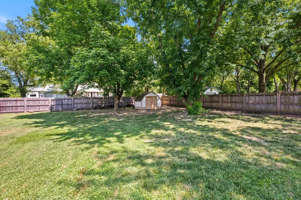 6156 N Sullivan Road Wichita KS 67204
