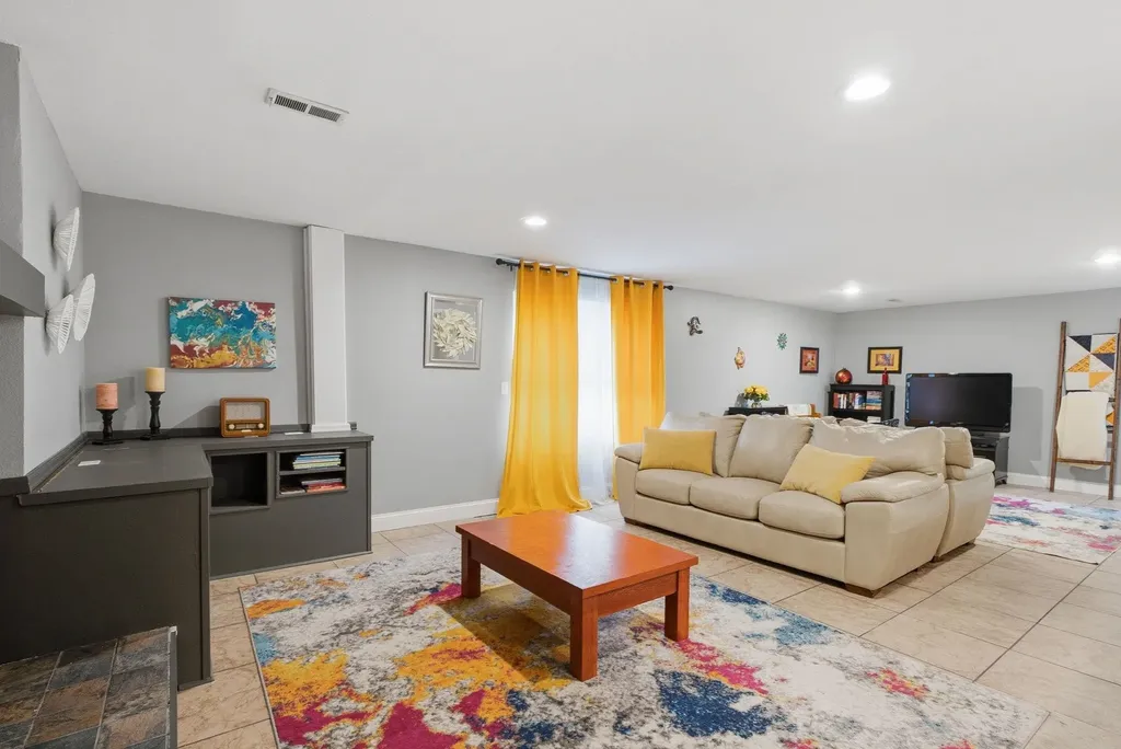 2471 N Winstead Circle Wichita KS 67226