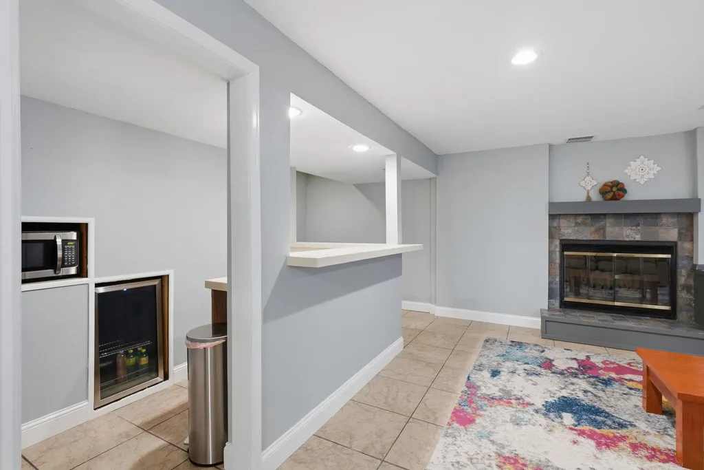 2471 N Winstead Circle Wichita KS 67226