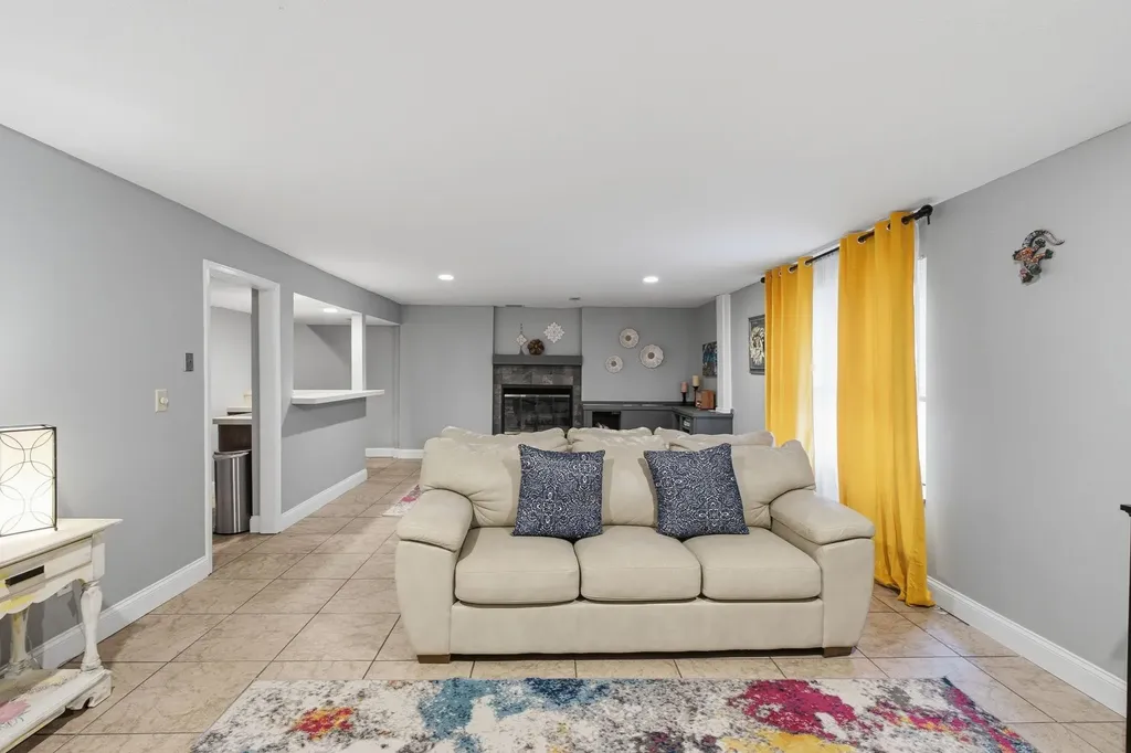 2471 N Winstead Circle Wichita KS 67226