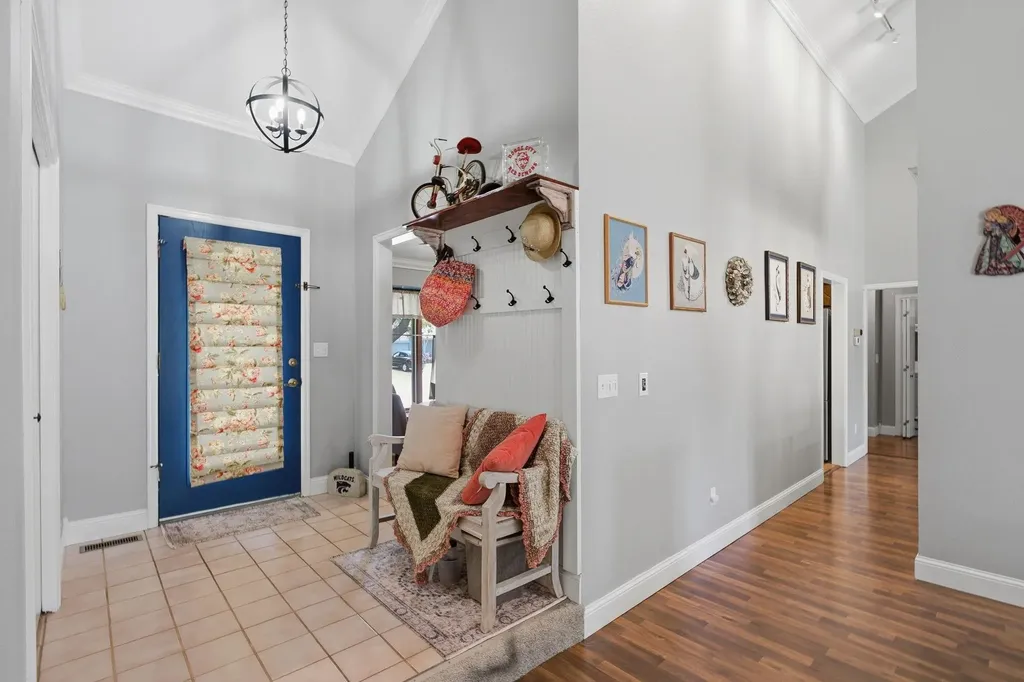 2471 N Winstead Circle Wichita KS 67226