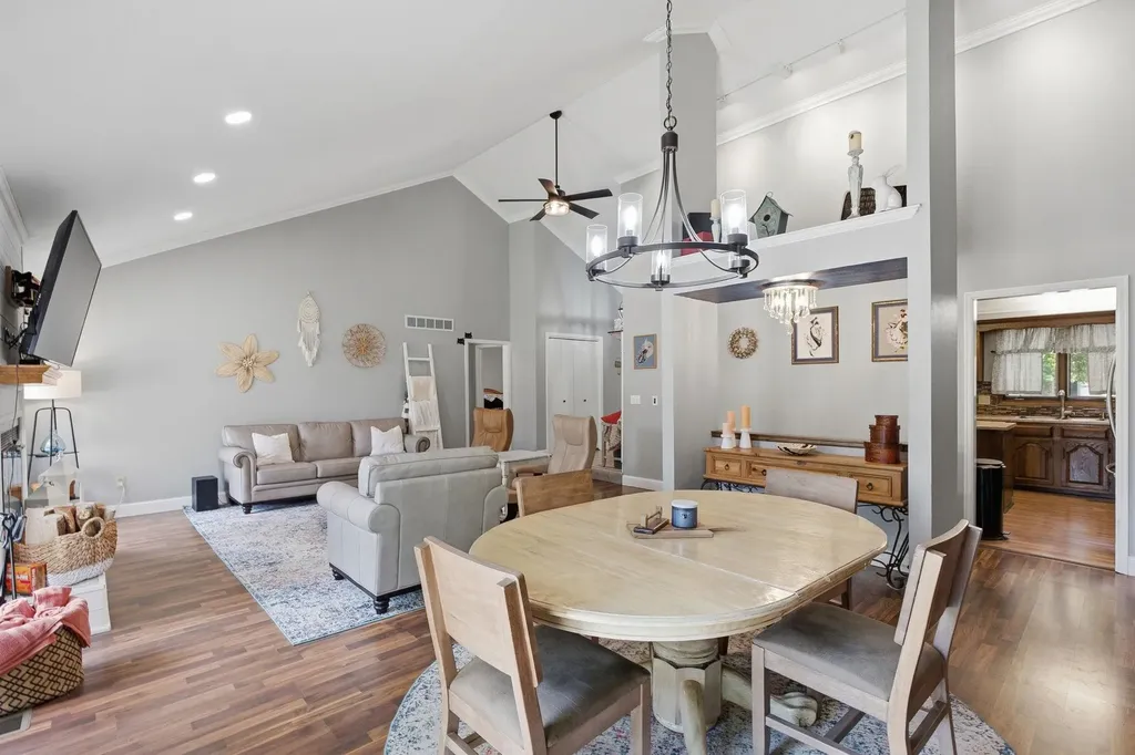 2471 N Winstead Circle Wichita KS 67226