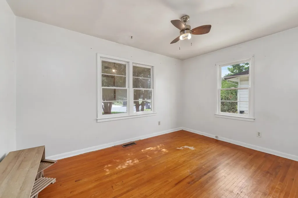 2357 S Walnut Street Wichita KS 67213