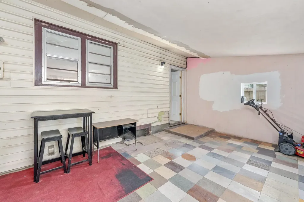 2357 S Walnut Street Wichita KS 67213