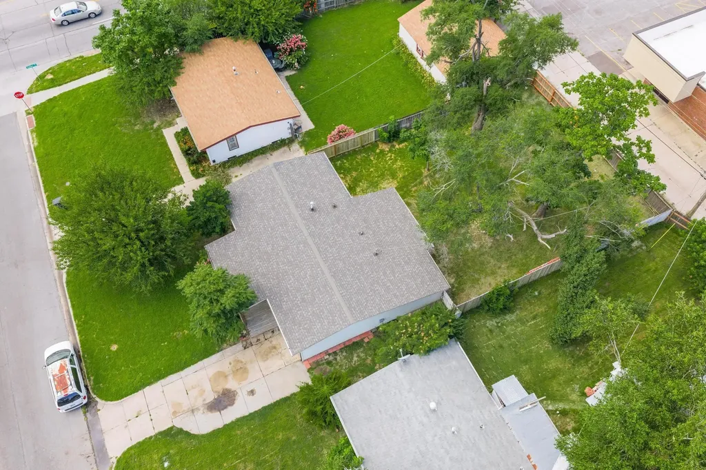 2357 S Walnut Street Wichita KS 67213