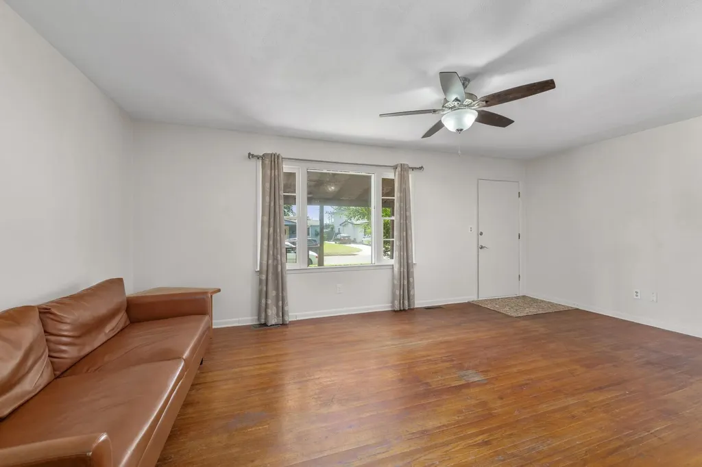 2357 S Walnut Street Wichita KS 67213