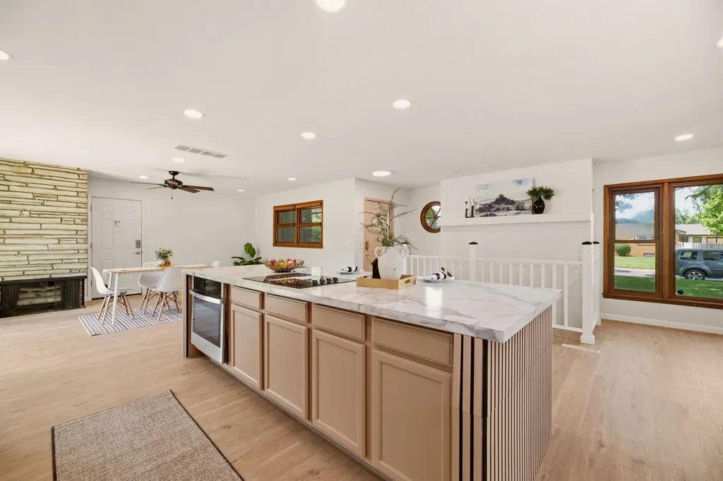 427 N Pamela Avenue Wichita KS 67212