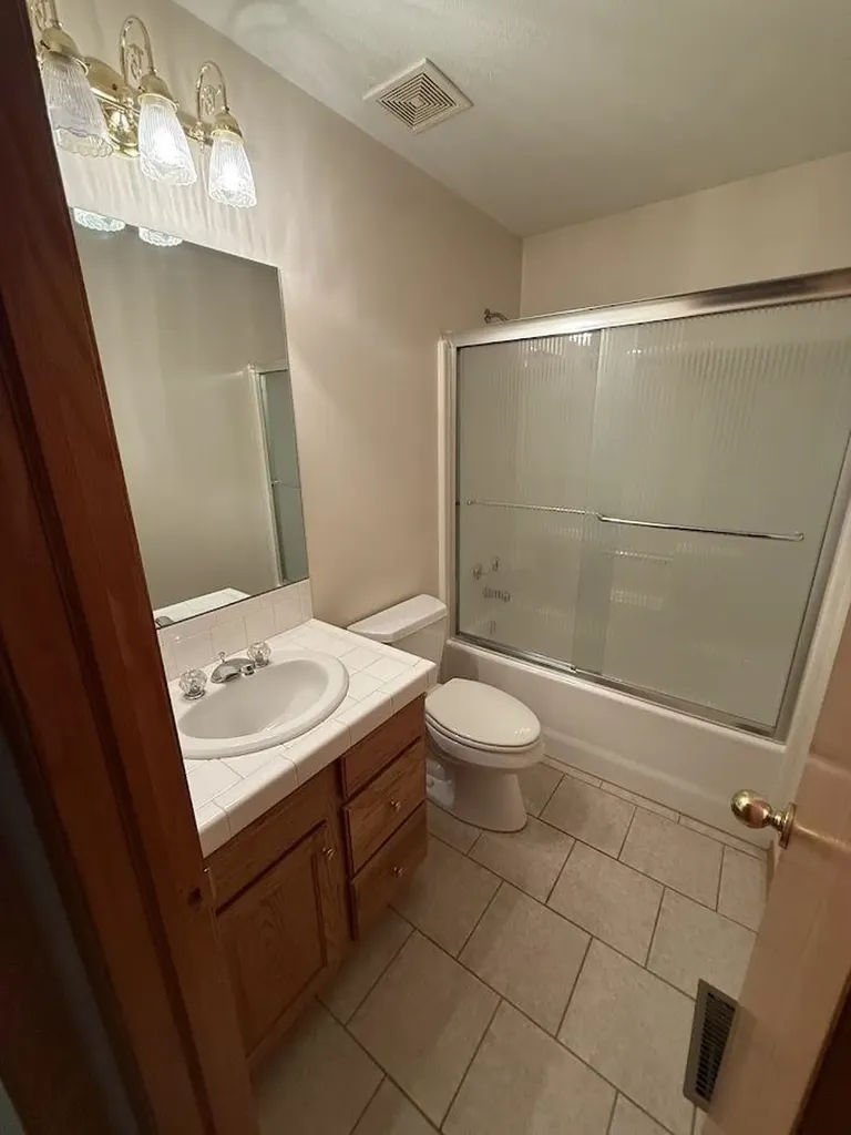 1770 N Country Club Road El Dorado KS 67042