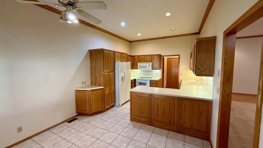 1770 N Country Club Road El Dorado KS 67042