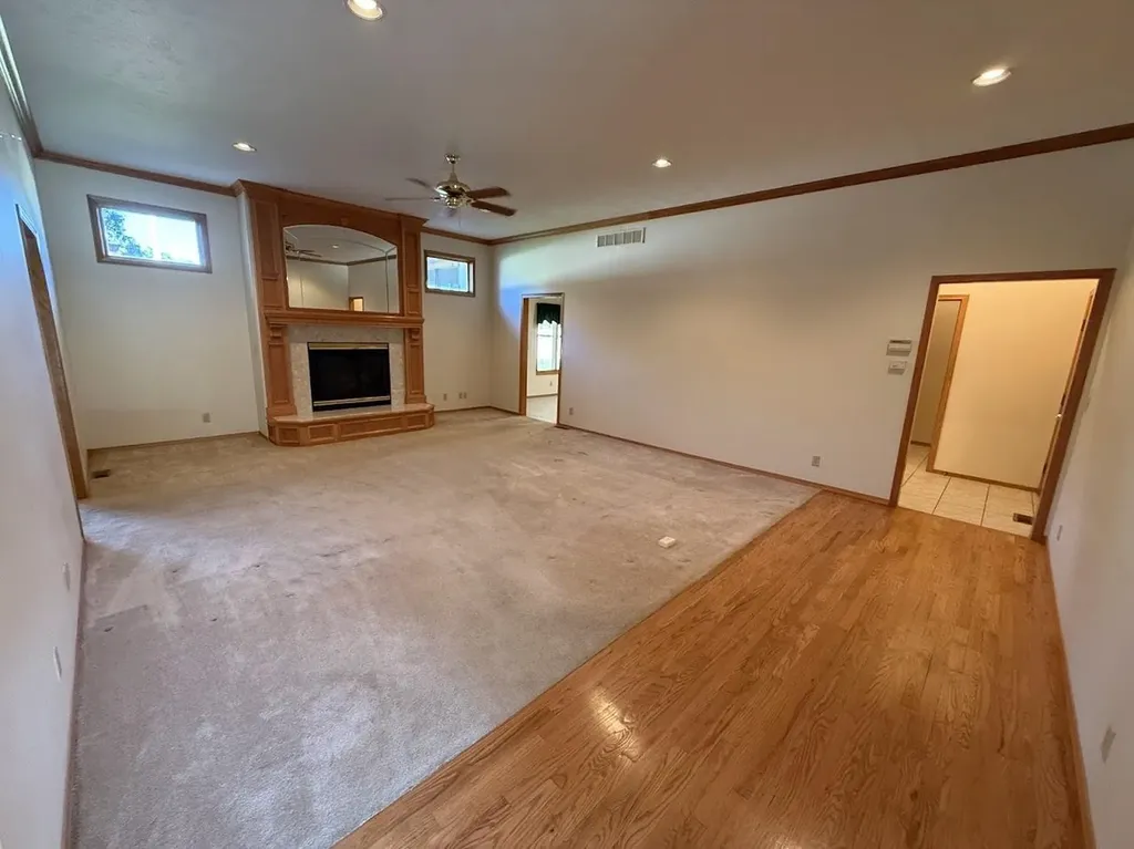 1770 N Country Club Road El Dorado KS 67042