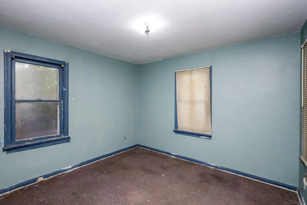 1301 N Dellrose Wichita KS 67208