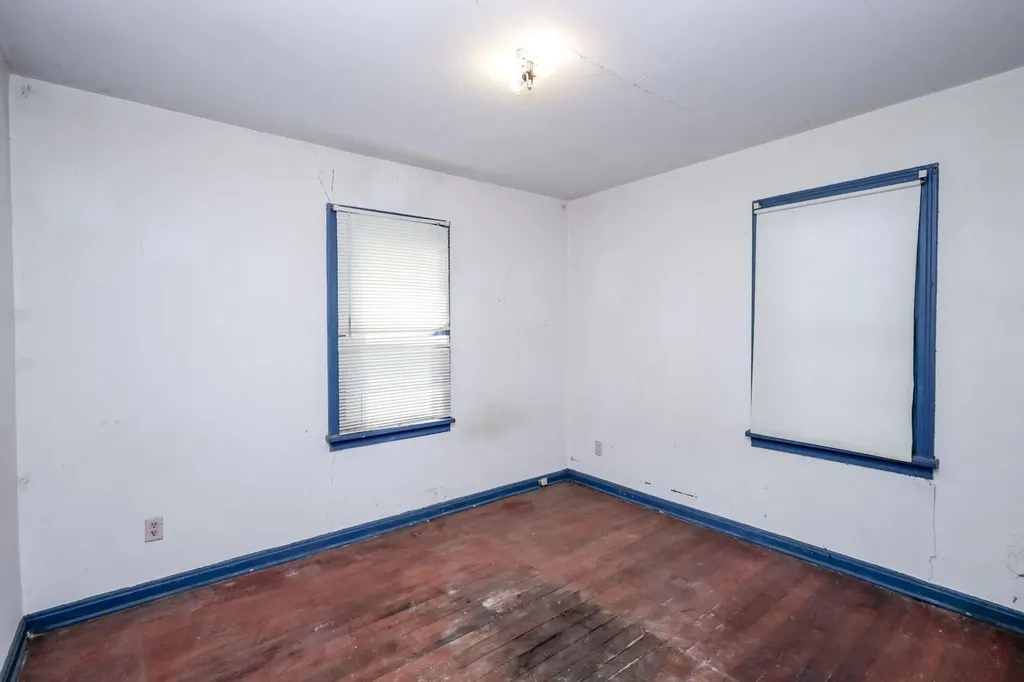 1301 N Dellrose Wichita KS 67208