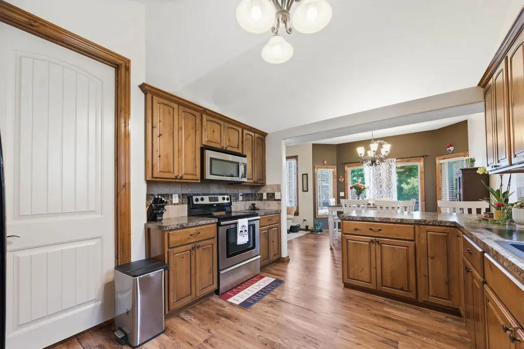 6608 N Upchurch Park City KS 67219