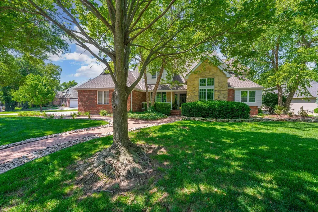 23 N Scottsdale Street Wichita KS 67230