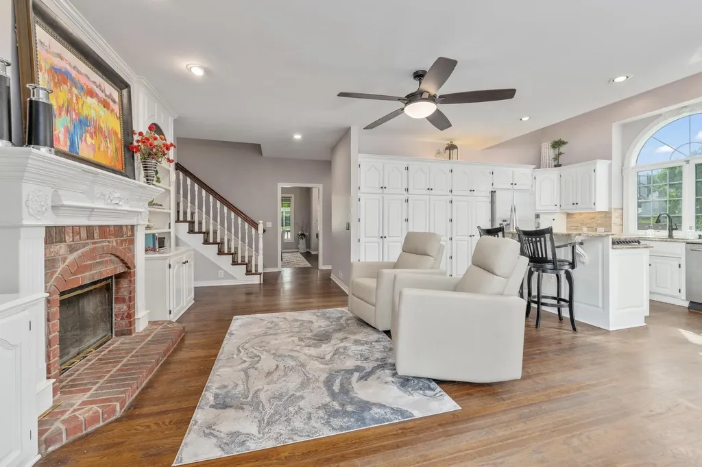 23 N Scottsdale Street Wichita KS 67230